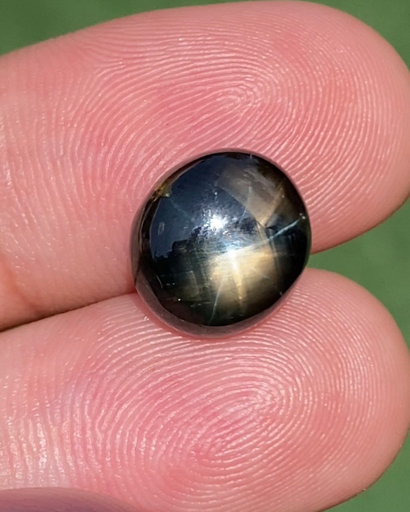 พลอย ไพลิน สตาร์ แซฟไฟร์ Dark Greenish Blue Star Sapphire 9.50 กะรัต (Cts.) ดิบ Unheated พร้อมใบเซอร์ พลอยแท้ อัญมณีมงคลประจําวันเกิดเครื่องประดับพลอย