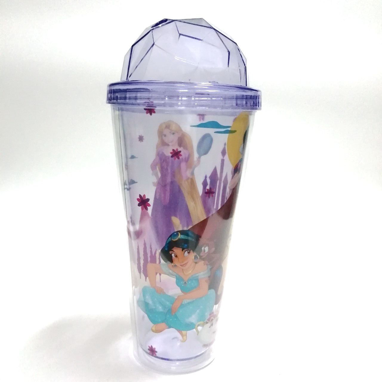 แก้วน้ำพลาสติก รูปเจ้าหญิงดิสนีย์ ขนาดตามรูป ยังไม่เคยใช้ มือหนึ่งสภาพดีตีเป็นมือสอง ฝาเปิดได้