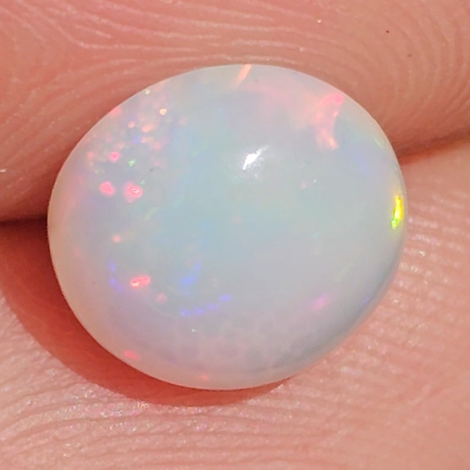 พลอย ไวท์ โอปอล White Opal 2.19 กะรัต (Cts.) พลอยแท้ อัญมณีมงคลประจําวันเกิด เครื่องประดับพลอย