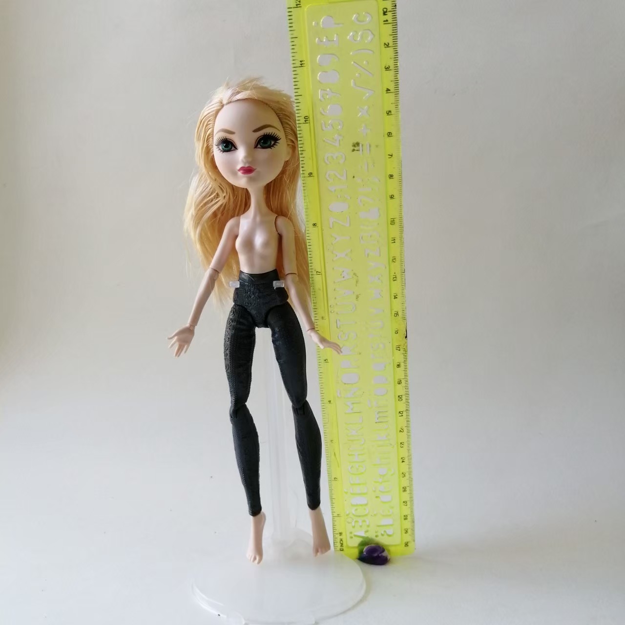 มีหลายภาพ ไม่รวมฐาน ,ตุ๊กตาข้อต่อ EverAfterHigh แอปเปิ้ลไวท์ดอล เอฟเวอร์อาฟเตอร์ไฮ ของแท้แมทเทล Mattel China 2015