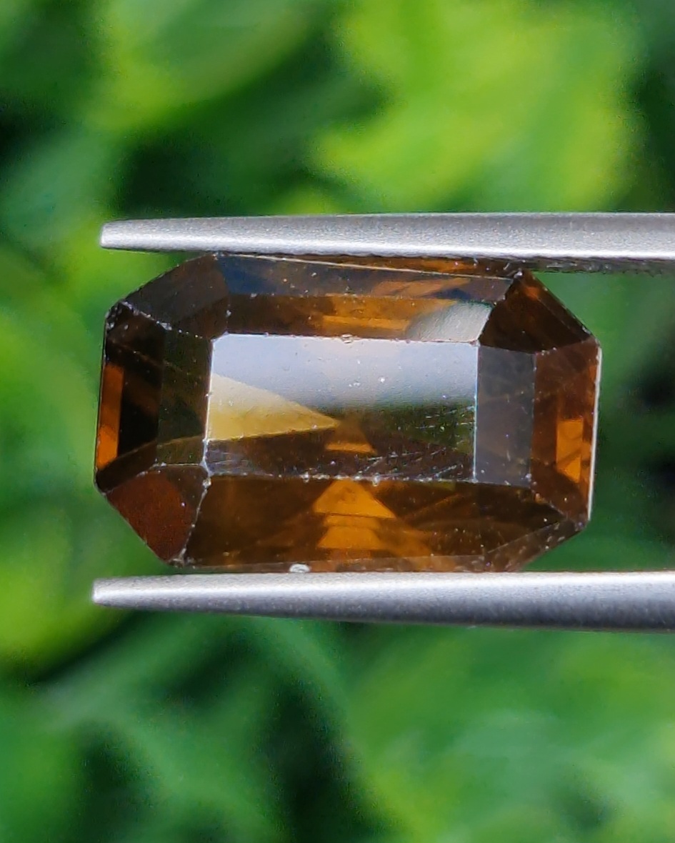 พลอย สโมกกี้ ควอตซ์ Smoky Quartz 9.39 กะรัต(Cts.) พลอยแท้อัญมณีมงคล ประจําวันเกิด เครื่องประดับพลอย