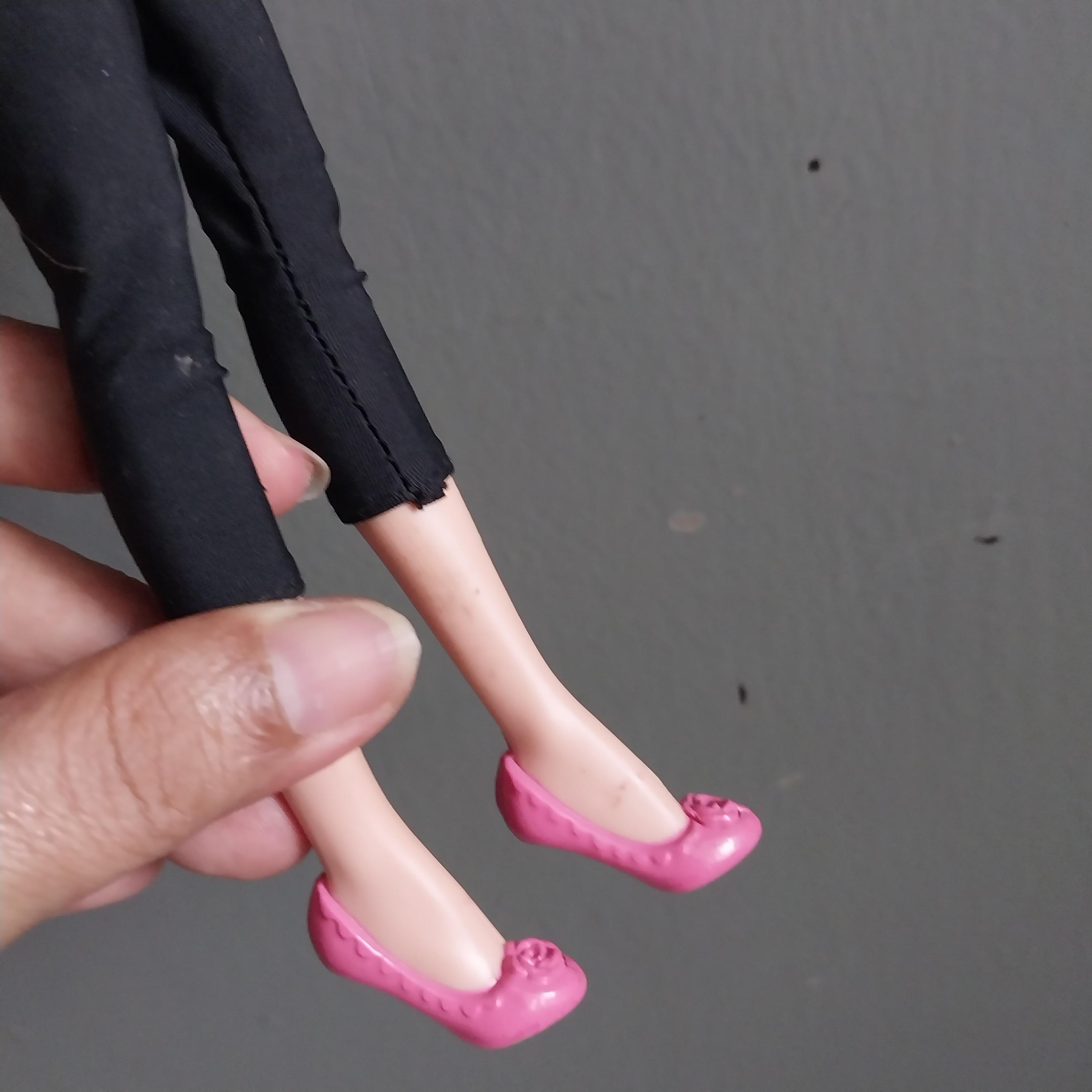 มีหลายภาพ #ตุ๊กตาเจ้าหญิงแบลล์ จาก #บิวตี้แอนด์เดอะบีสต์ ของแท้ #ฮาสโบร ของมีตามภาพ