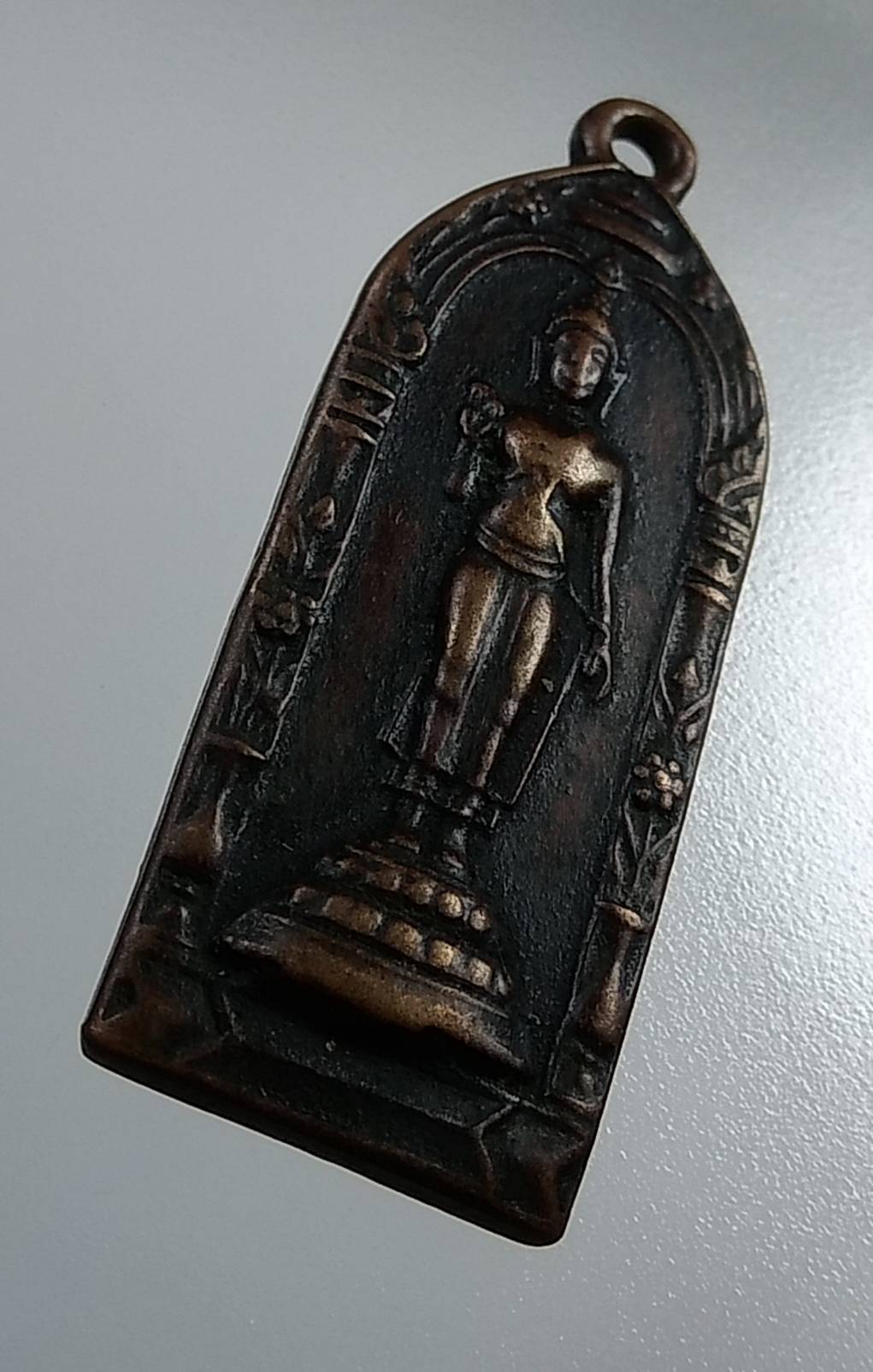 A1812 เหรียญ สุวรรณภูมิวิทยาลัย จ.สุพรรณบุรี ปี2505