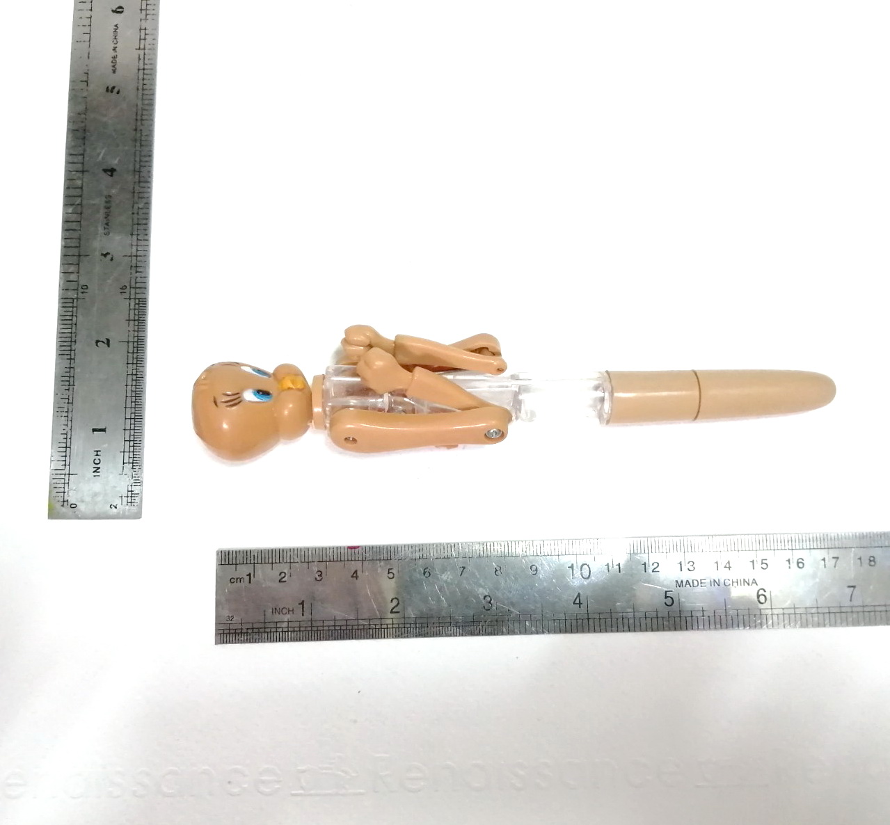 ปากกาสำหรับสะสมเท่านั้น หมึกแห้งตามเวลา กลไกไม่สมบูรณ์ ชกมวย นกทวีตตี้ สีน้ำตาล งานเก่าเก็บ สภาพดี มีรอยบ้าง งานเก่าหายาก กลไกใช้ได้มีติดขัดที่แขนข้างหนึ่งบ้าง