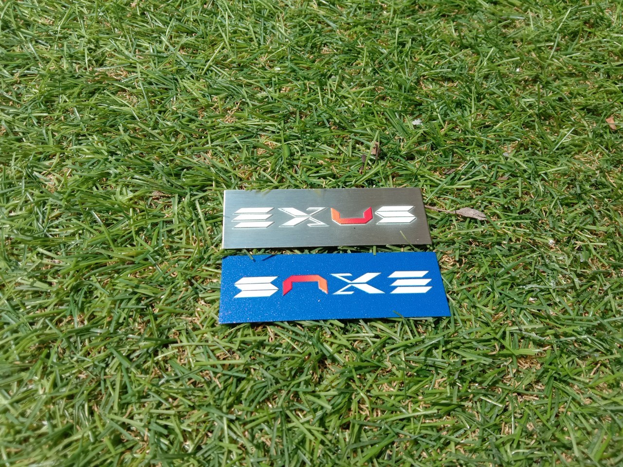 ป้ายพิมพ์สกรีนยูวีบนสแตนเลส