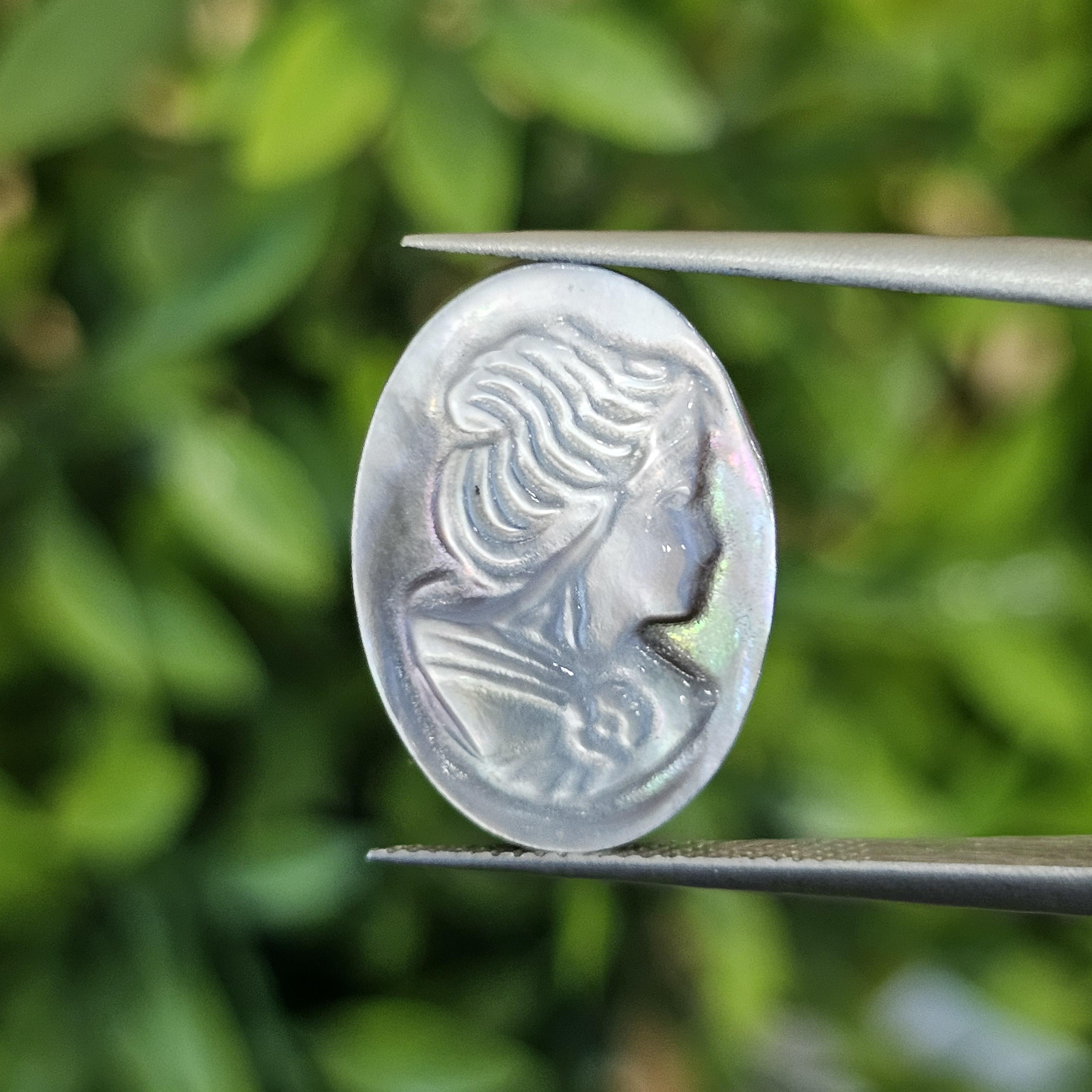 เปลือกหอยมุก แกะสลัก Pearl Shell Carved 4.38 กะรัต (Cts.)