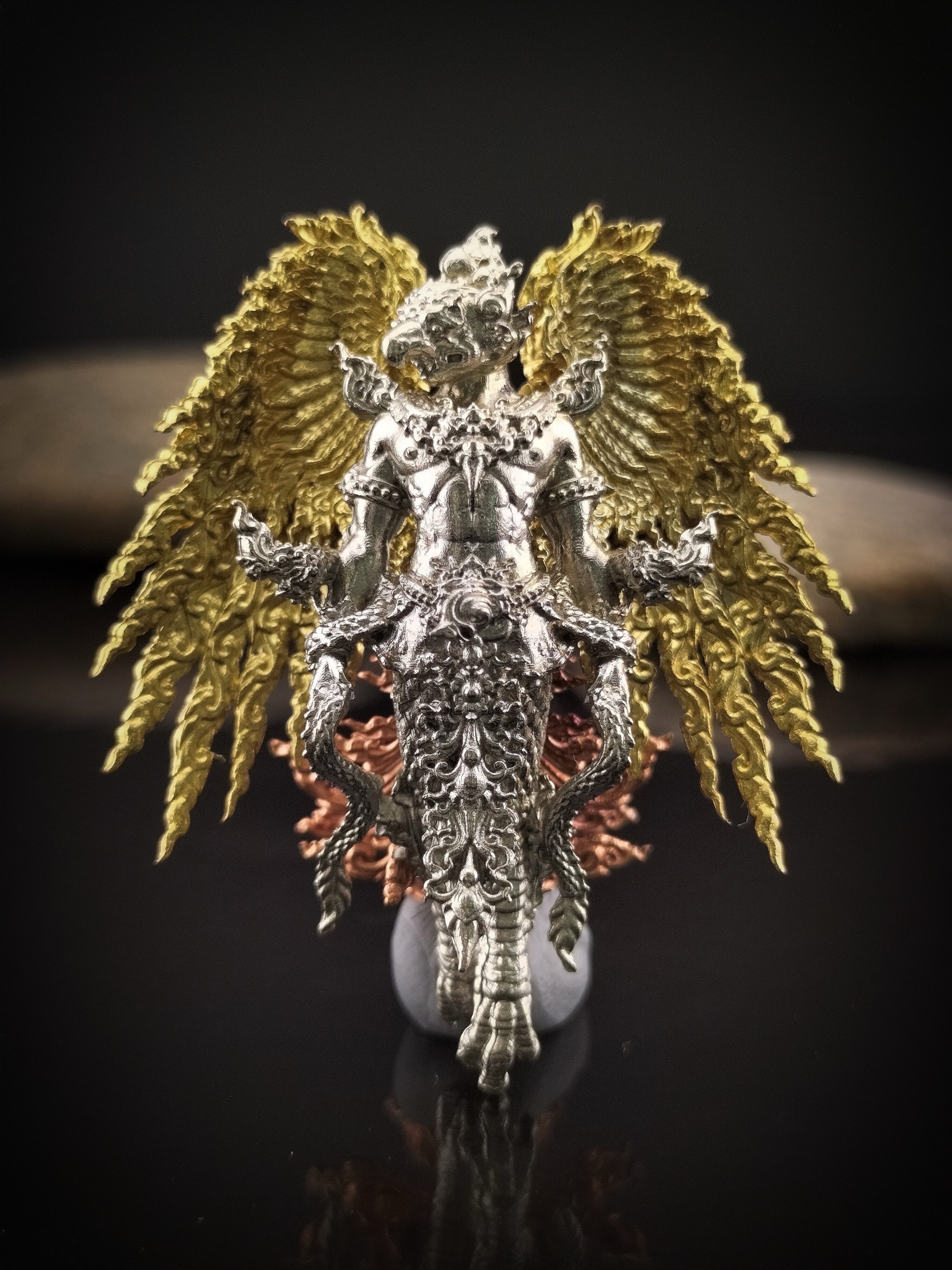 พญาครุฑปรเมศวร รุ่น มหาลาภเปิดขุมทรัพย์