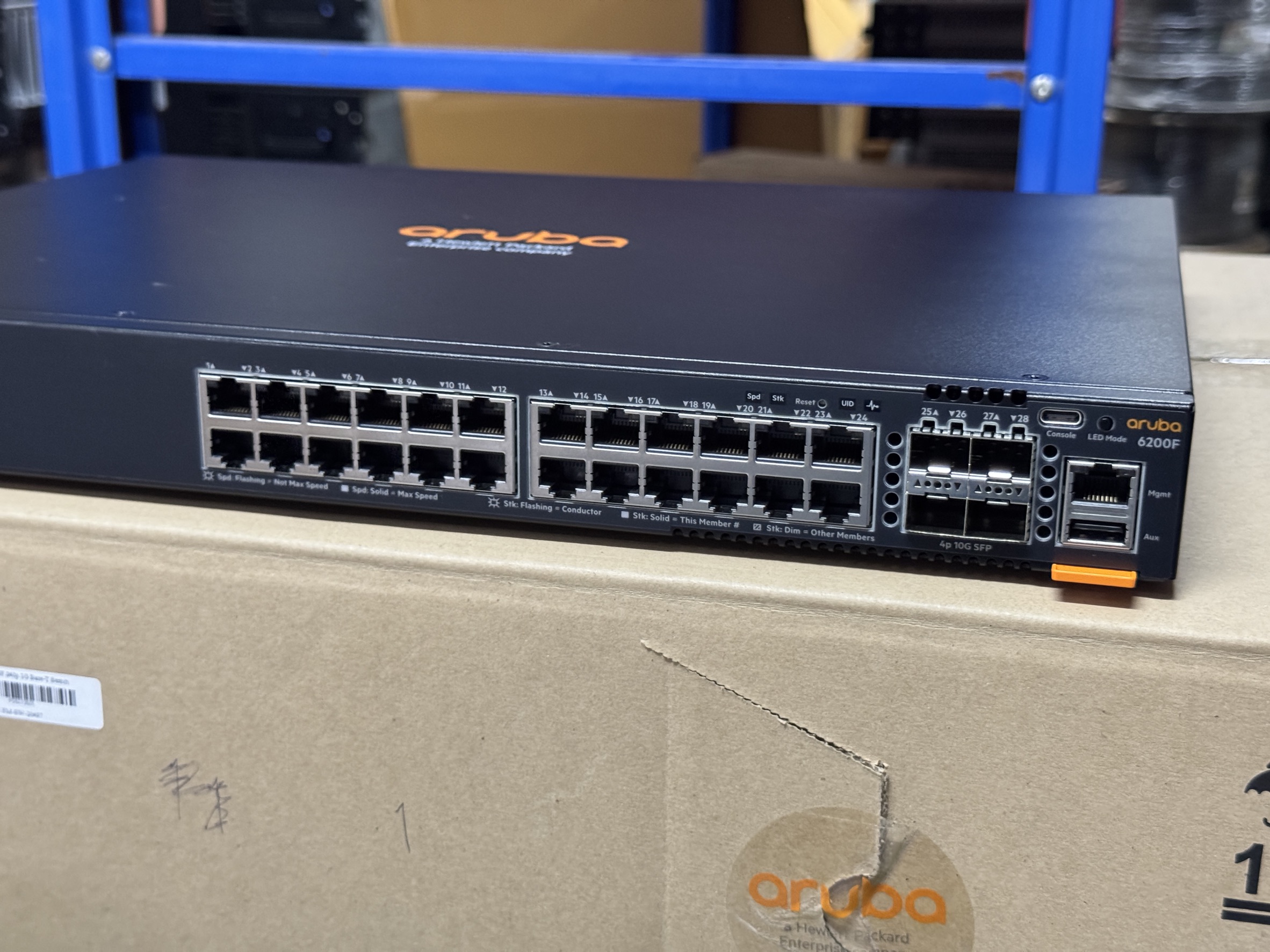 Switch สวิตซ์ Aruba 6200F 240p 1G Base-T Switch