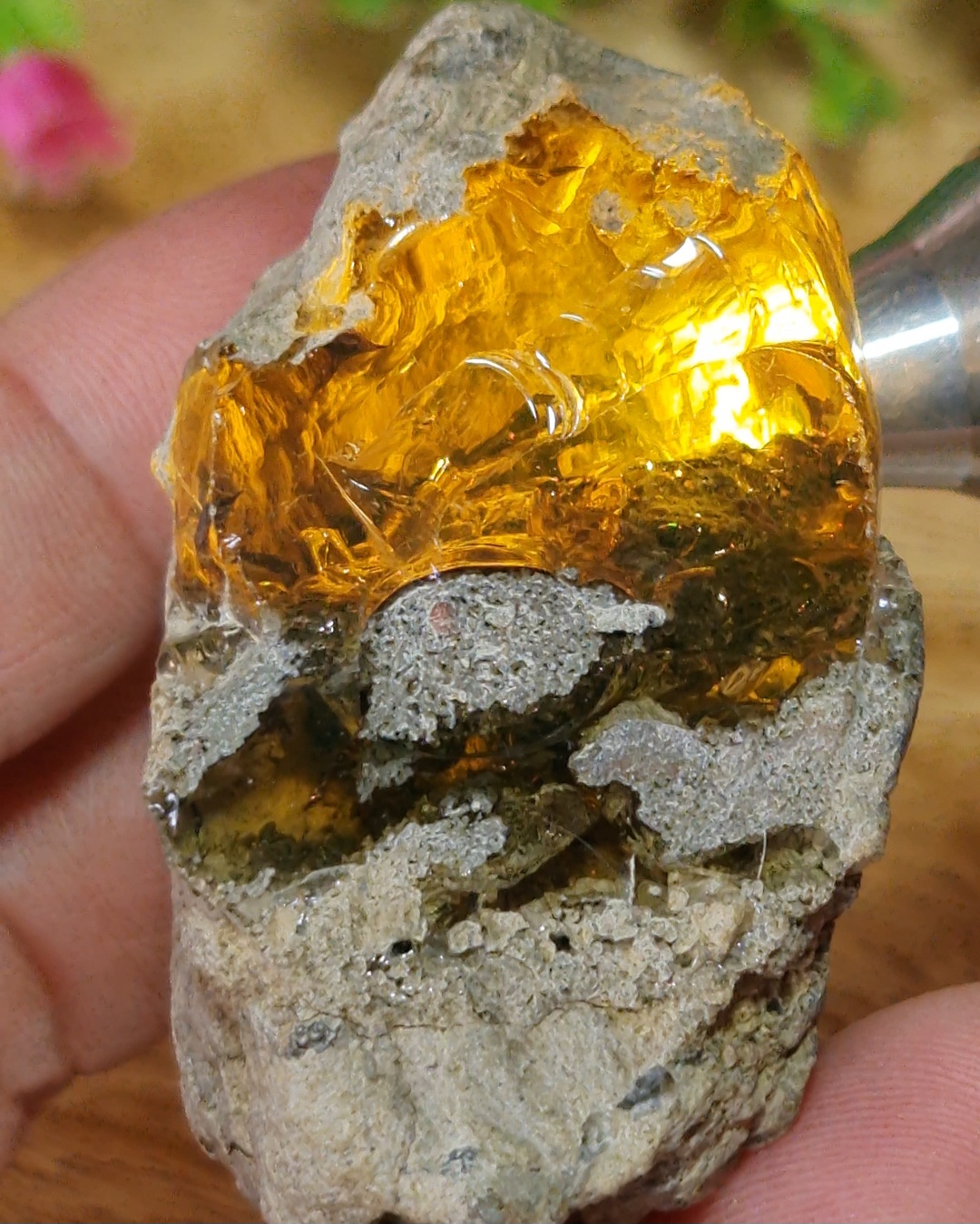 ก้อน ผลึก โอปอล Opal 82 กรัม (Grams.) พลอยแท้ อัญมณีมงคลประจําวันเกิด เครื่องประดับพลอย