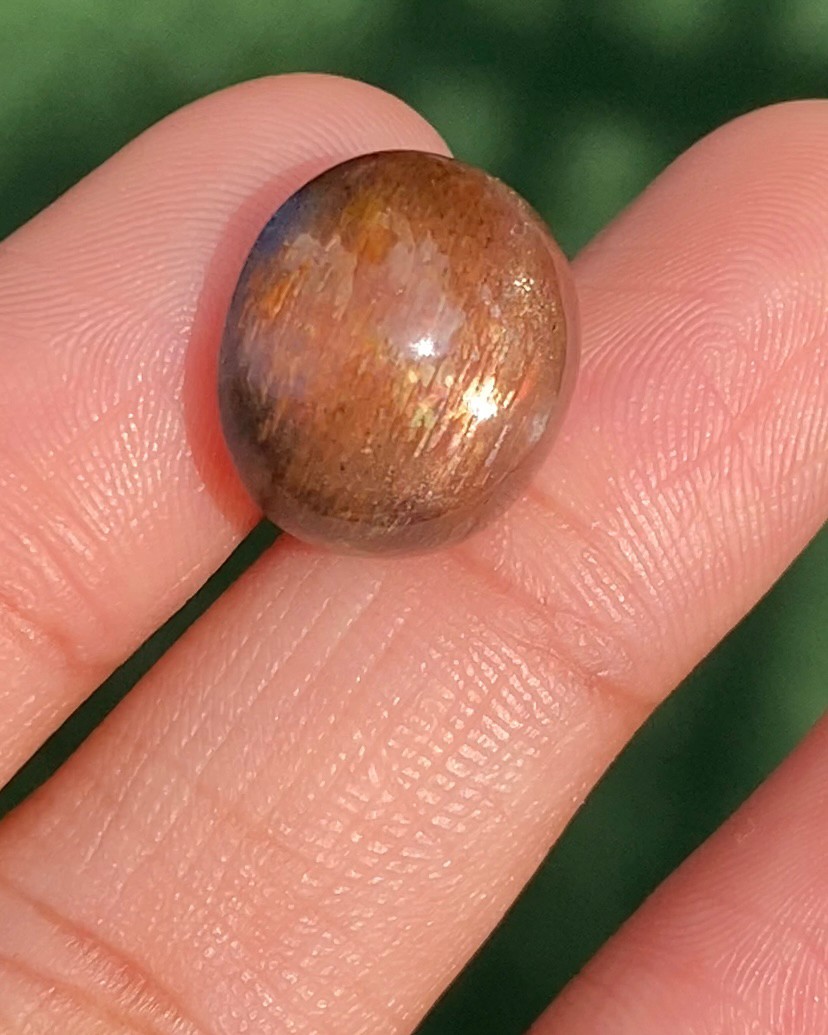 พลอย ซันสโตน Sunstone 12.65 กะรัต (Cts.) พลอยแท้ อัญมณีมงคลประจําวันเกิด เครื่องประดับพลอย