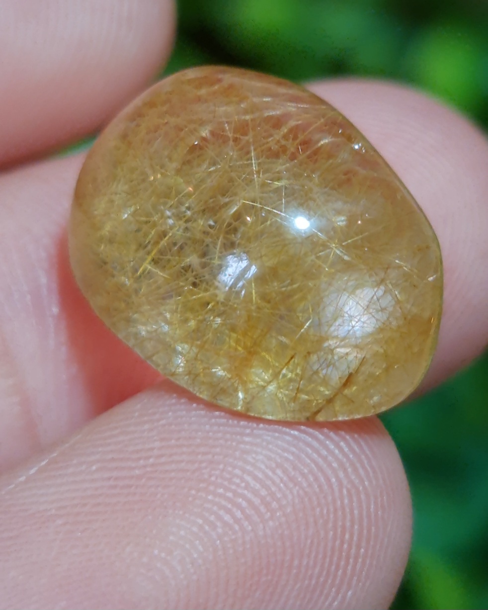 ไหมทอง ควอตซ์ Golden Rutilated Quartz 13.65 กะรัต Cts.พร้อมใบเซอร์ พลอยแท้ อัญมณีมงคลประจําวันเกิด เครื่องประดับพลอย