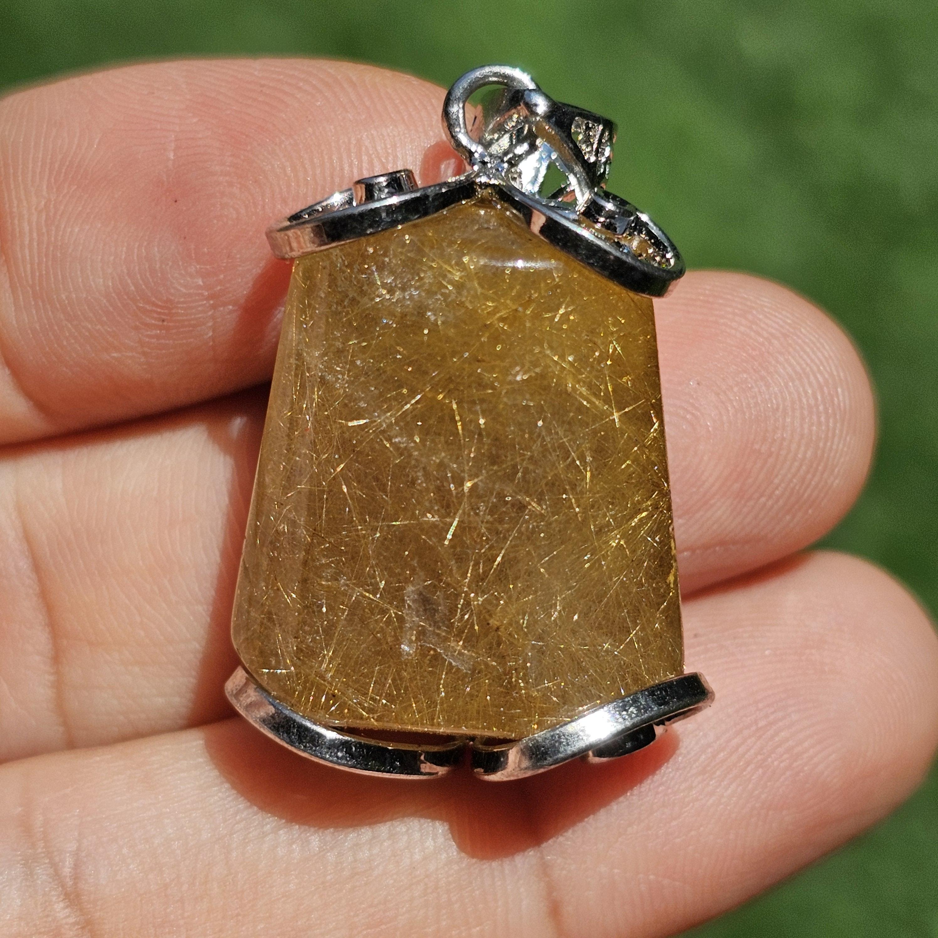 จี้ไหมทอง (Golden Rutilated Quartz) 56.65 กะรัต Cts. พลอยแท้ อัญมณีมงคลประจําวันเกิด เครื่องประดับพลอย