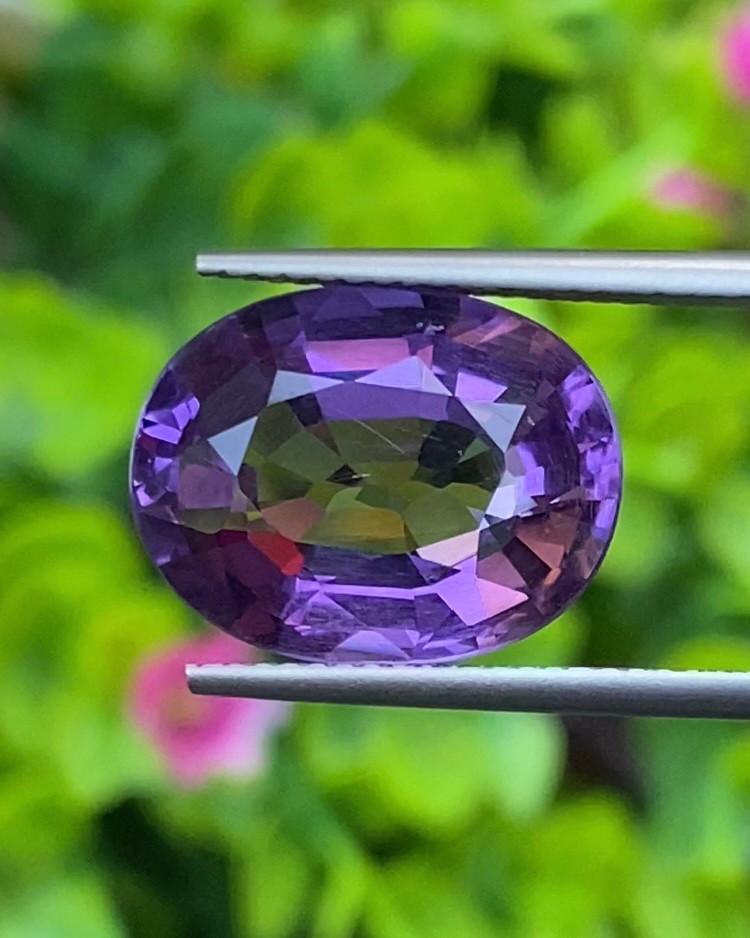 พลอย อเมทิส Amethyst 8.12 กะรัต (Cts.) พลอยแท้ อัญมณีมงคลประจําวันเกิด เครื่องประดับพลอย