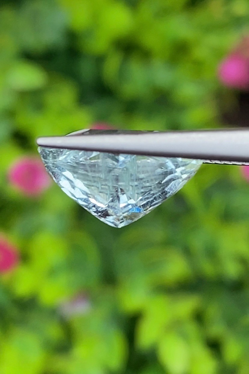 พลอย อความารีน Aquamarine 7.63 กะรัต (Cts.) พลอยแท้ อัญมณีมงคลประจําวันเกิด เครื่องประดับพลอย