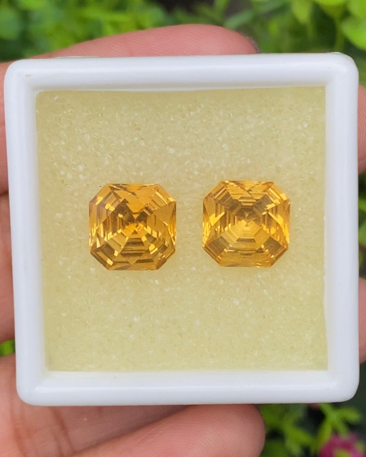 พลอย ซิทริน Citrine 8.765 กะรัต (Cts.) 2 เม็ด (Pcs.) พลอยแท้ อัญมณีมงคลประจําวันเกิด เครื่องประดับพลอย
