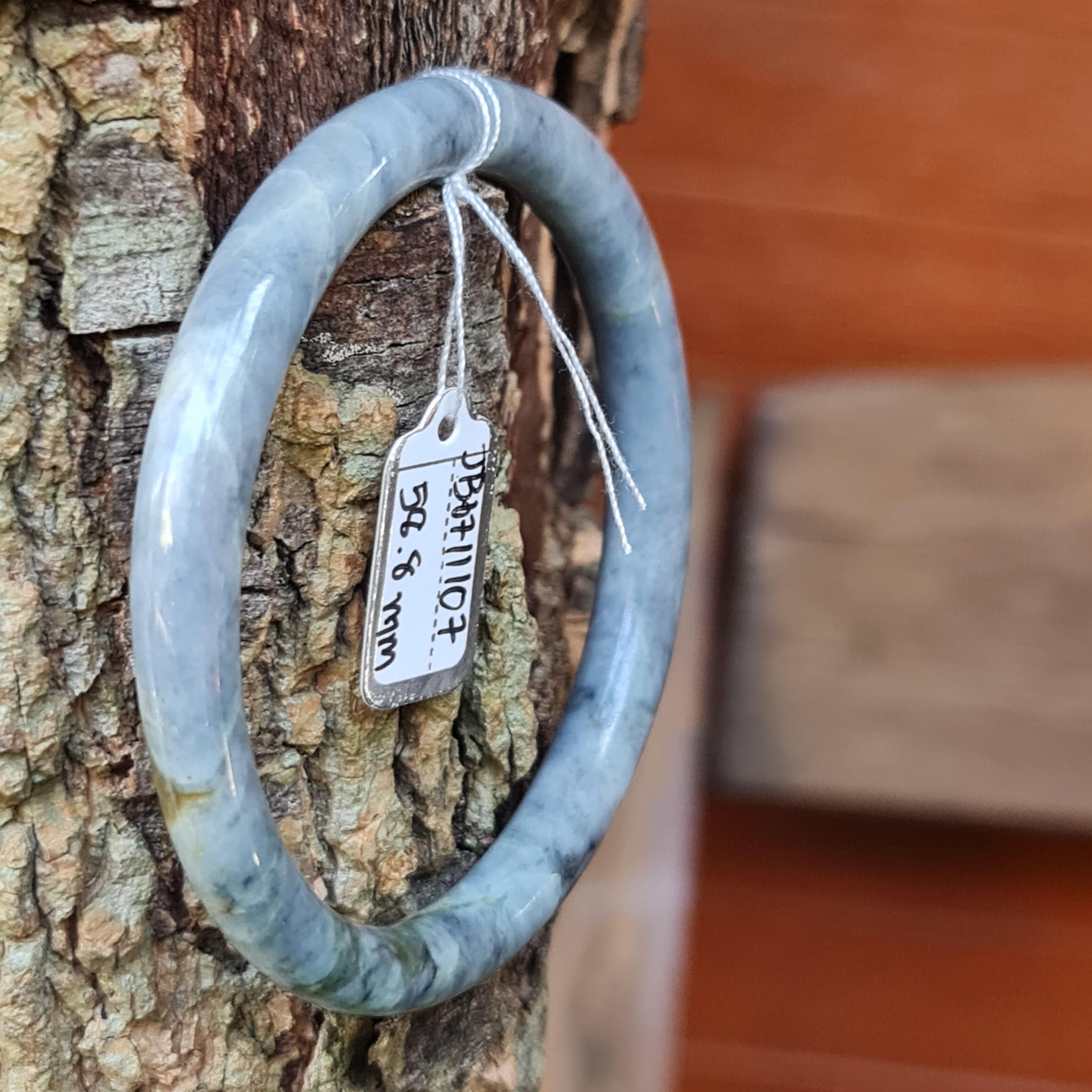 JB6711107 หยก พม่า แท้ Jade กำไลหยก 58.8 มม. (Jadeite bracelet) พม่า (Myanmar)