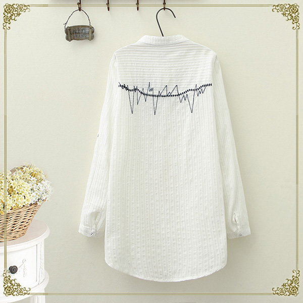 เสื้อเชิ้ตคอจีน แขนยาวมีสแนป ปักลายที่อก (12209LM)