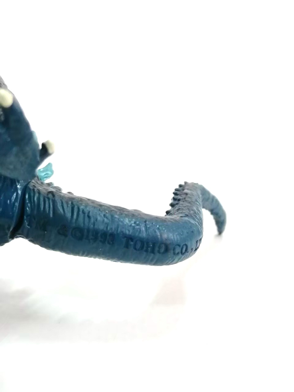 ขนาด 3 นิ้ว กาชาปอง ซิลล่าภาค american godzilla ค่อนข้างหายาก มือสองสภาพดี ขายตามสภาพ