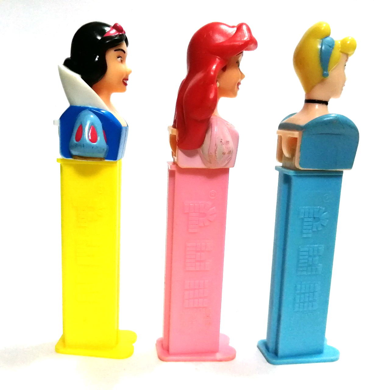 ของสะสมเจ้าหญิงดิสนีย์ กล่องใส่ขนมเพซรุ่นเก่า :-เจ้าหญิงสโนว์ไวท์,แอเรี่ยล,ซินเดอเรลล่า Pez dispenser old Disney princess Collection: Snow White, Ariel, Cinderella***ไม่มีขนม