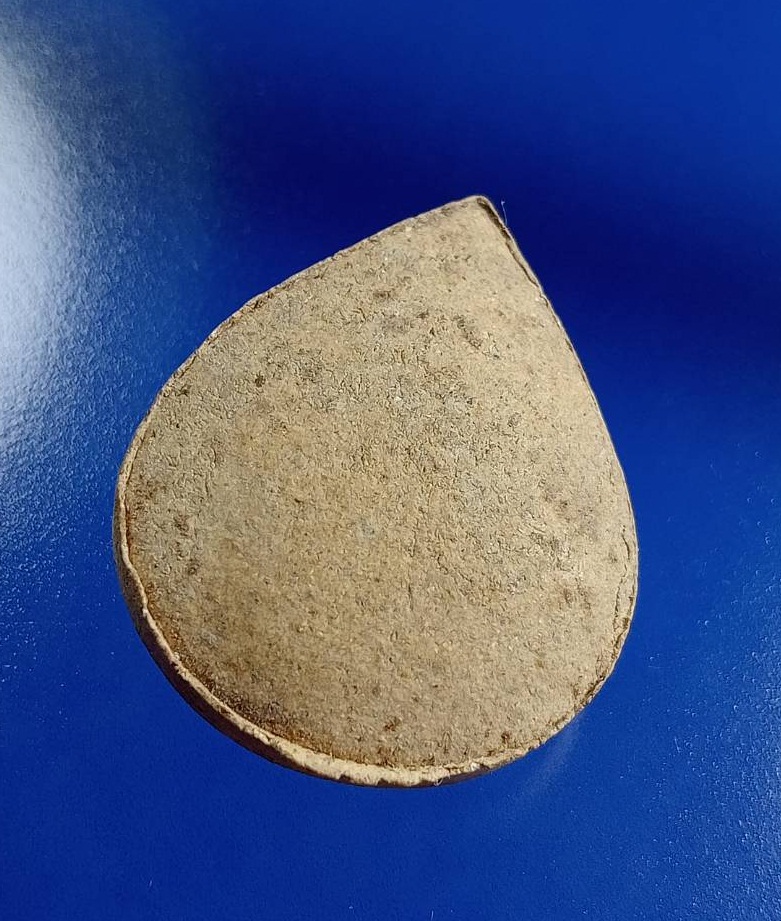 ผ2917 พระผง พระพิฆเนศ พิมพ์หยดน้ำ ไม่ทราบที่ครับ