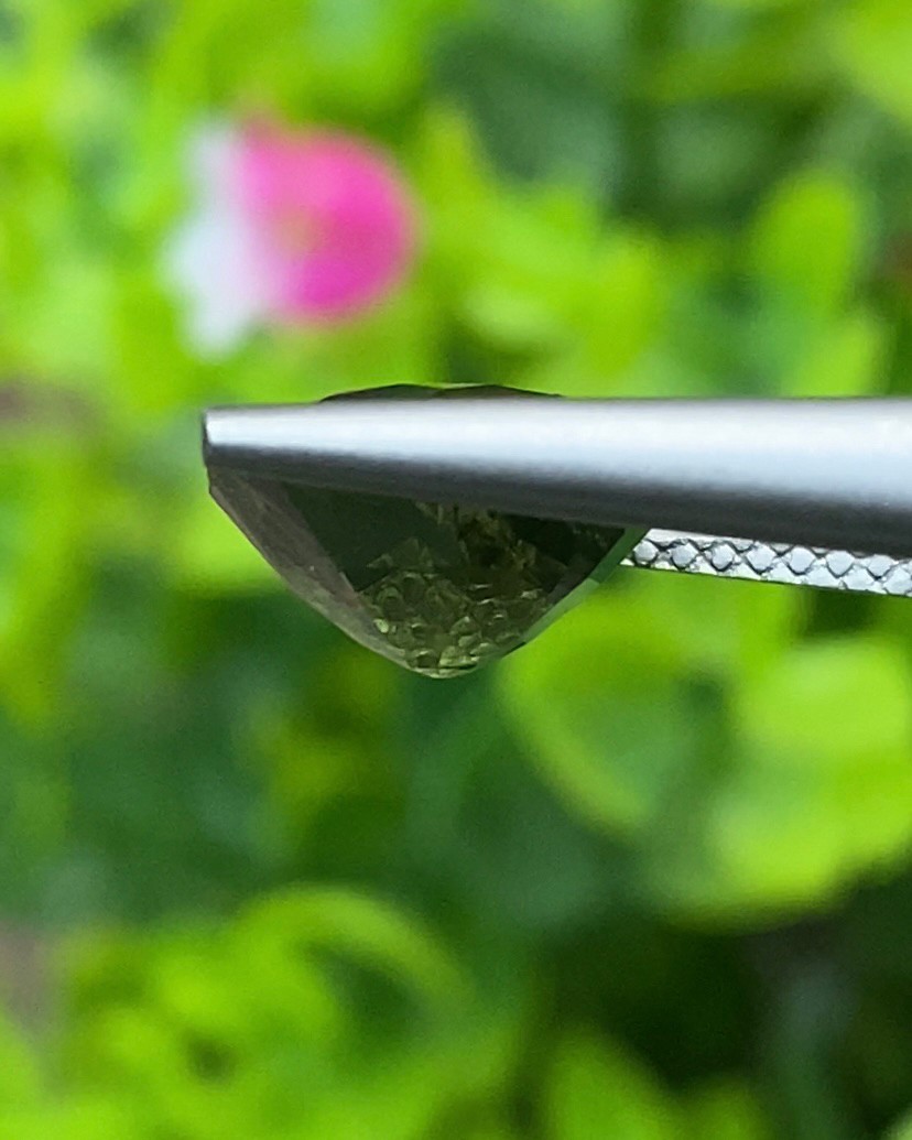 พลอย บุษราคัม Yellow Sapphire 4.61 กะรัต (Cts.) พลอยแท้ อัญมณีมงคลประจําวันเกิด เครื่องประดับพลอย