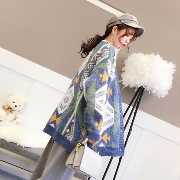 Premium Cardigan เสื้อคลุมไหมพรมขนนุ่ม คอวี ถักลายสไตล์วินเทจ (12273B)