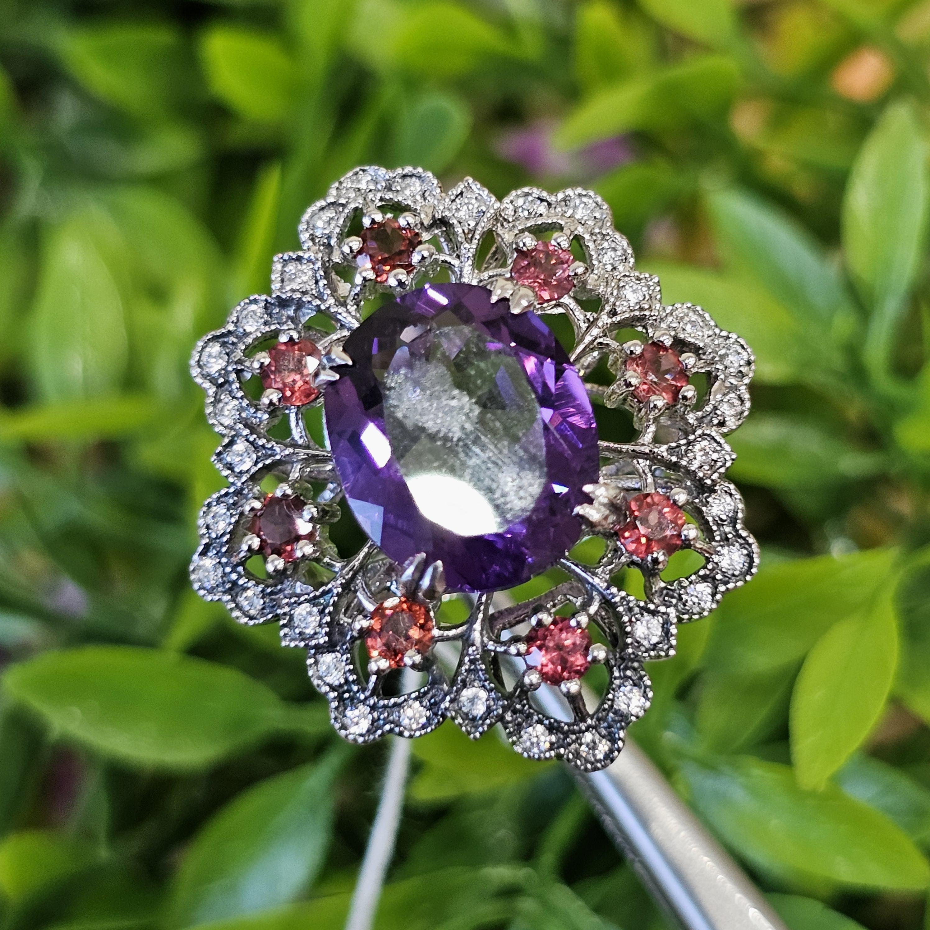 แหวนอเมทิส ตัวเรือนเงิน 56 ชุบทองคำขาว/โรเดียม ประดับด้วย เพชร CZ คัดคุณภาพ