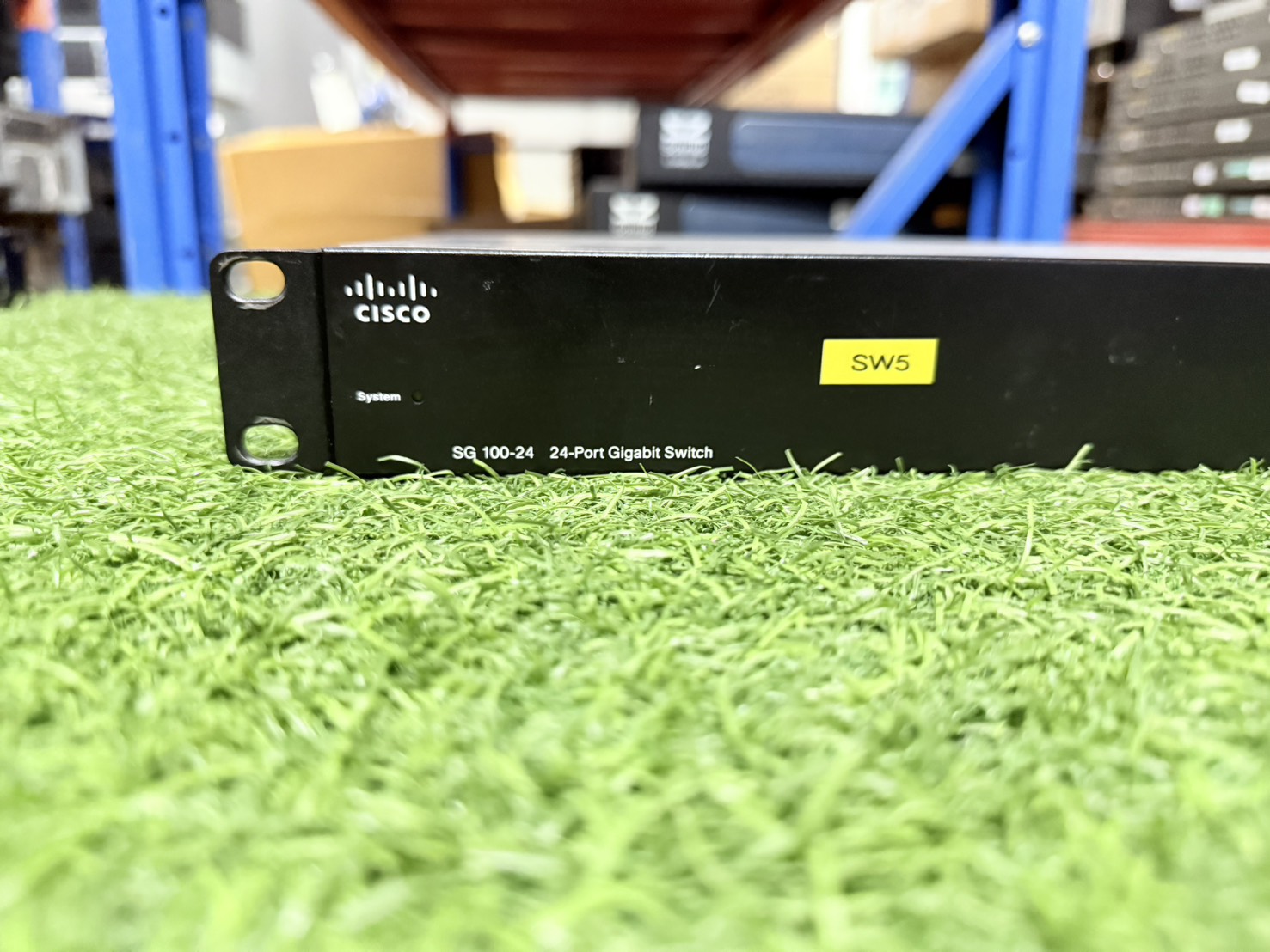 Switch Cisco SG100-24 24-Port