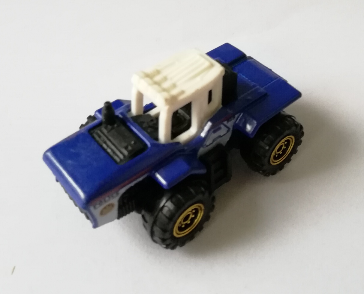 Die Cast car from Matchbox***ไม่มีแพ็ค มีรอยตามภาพ, MB919, 2013 Mattel, 1186 MJ, 1,NL,Acre Maker, BDV73, Made in Thailand โมเดลรถเหล็ก จาก แมทช์บ๊อก ไม่มีแพ็ค