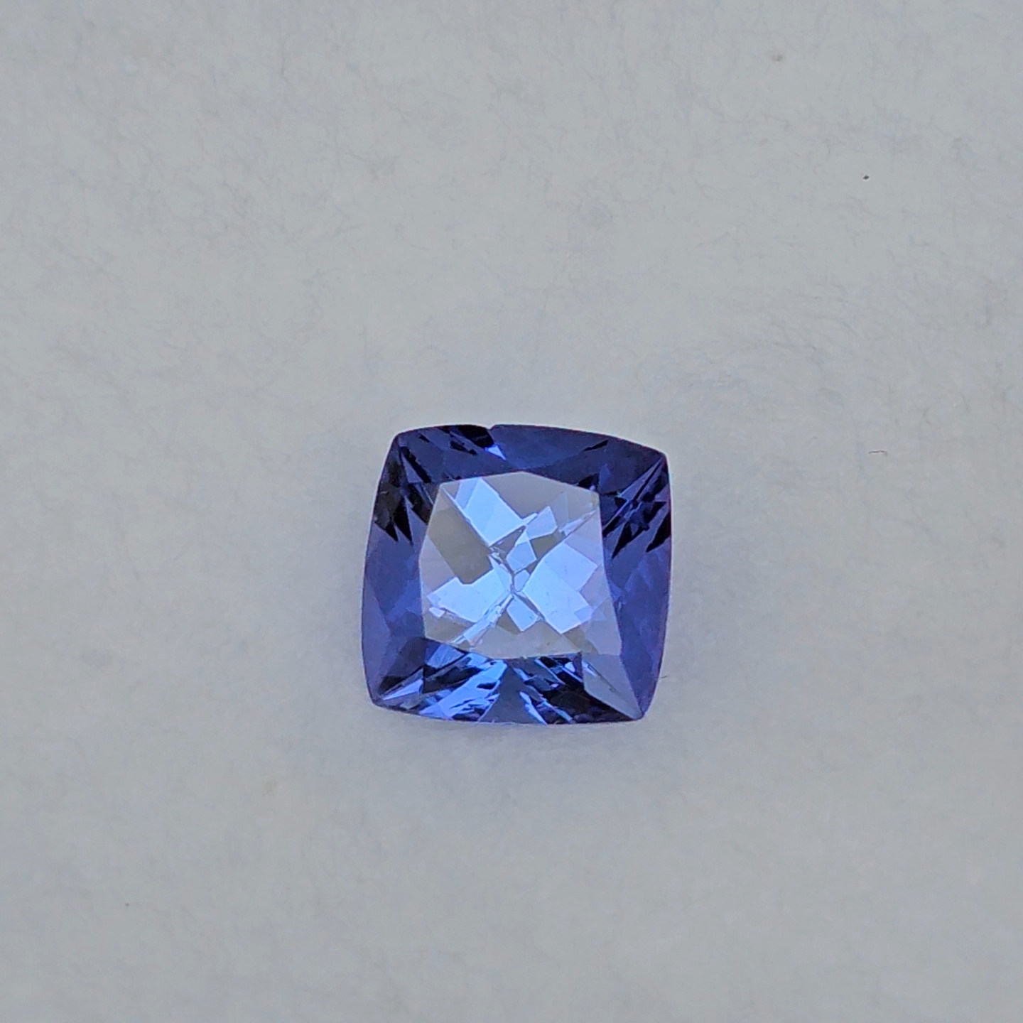พลอย แทนซาไนท์ Tanzanite 1.60 กะรัต (Cts) พลอยแท้ อัญมณีมงคลประจําวันเกิด เครื่องประดับพลอย
