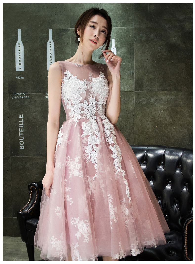 Pre-order ชุดราตรียาว แขนกุด ผ้าตาข่าย แต่งลูกไม้ สีชมพูหวาน มีซิป