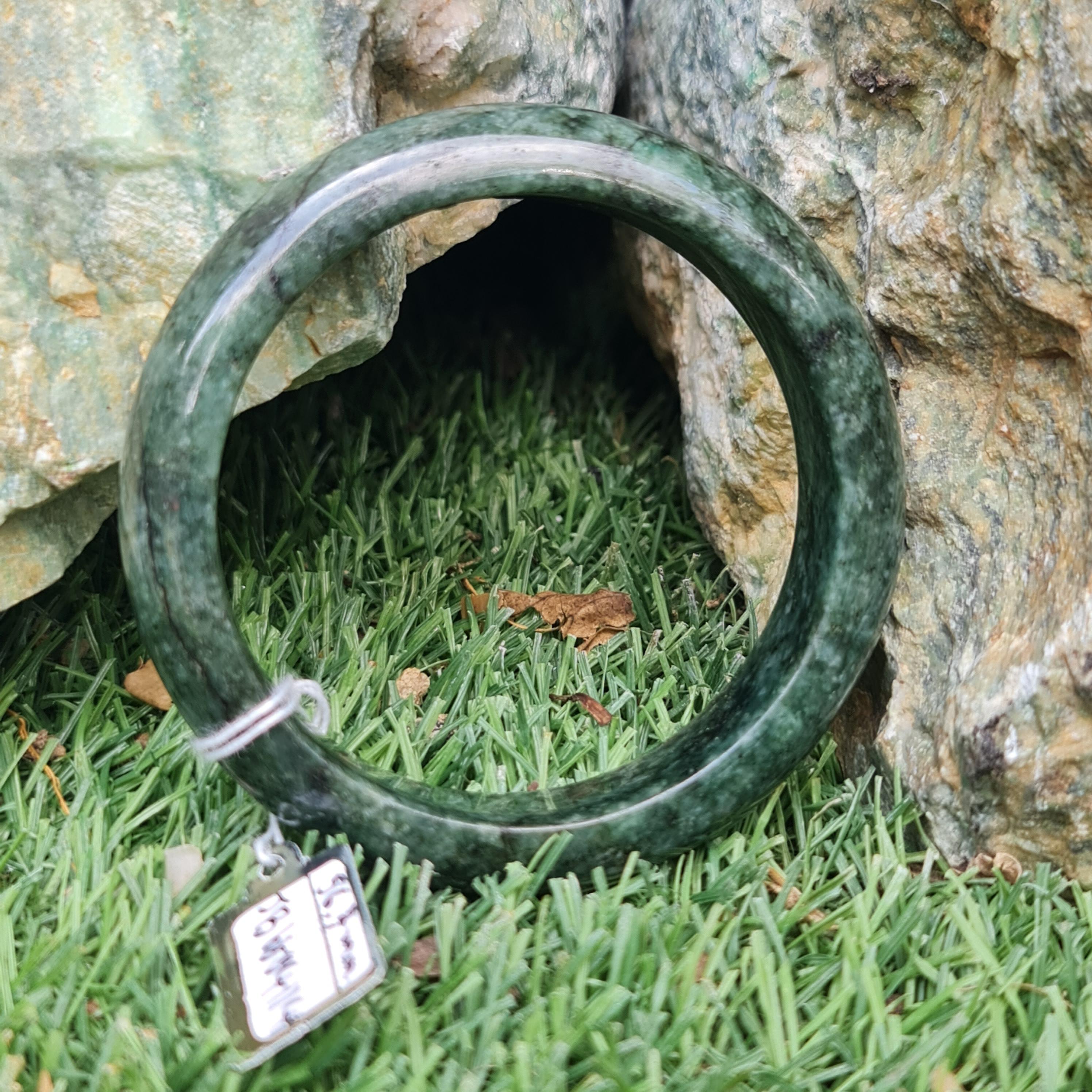 JB6804114 หยก พม่า แท้ Jade กำไลหยก 56.7 มม. (Jadeite bracelet) พม่า (Myanmar)