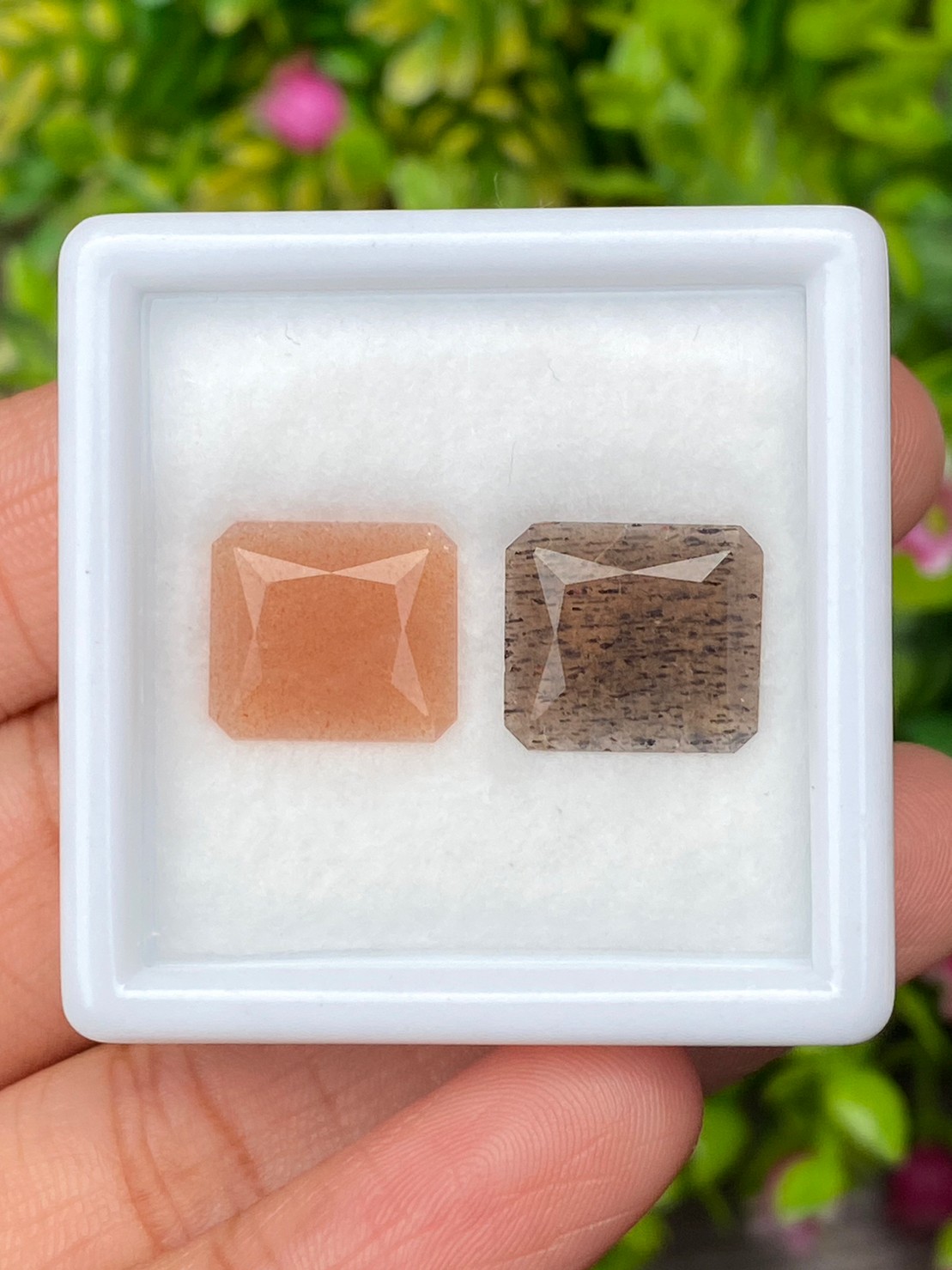 พลอย ซันสโตน Sunstone 7.94 กะรัต (Cts.) 2 เม็ด พลอยแท้ อัญมณีมงคลประจําวันเกิด เครื่องประดับพลอย