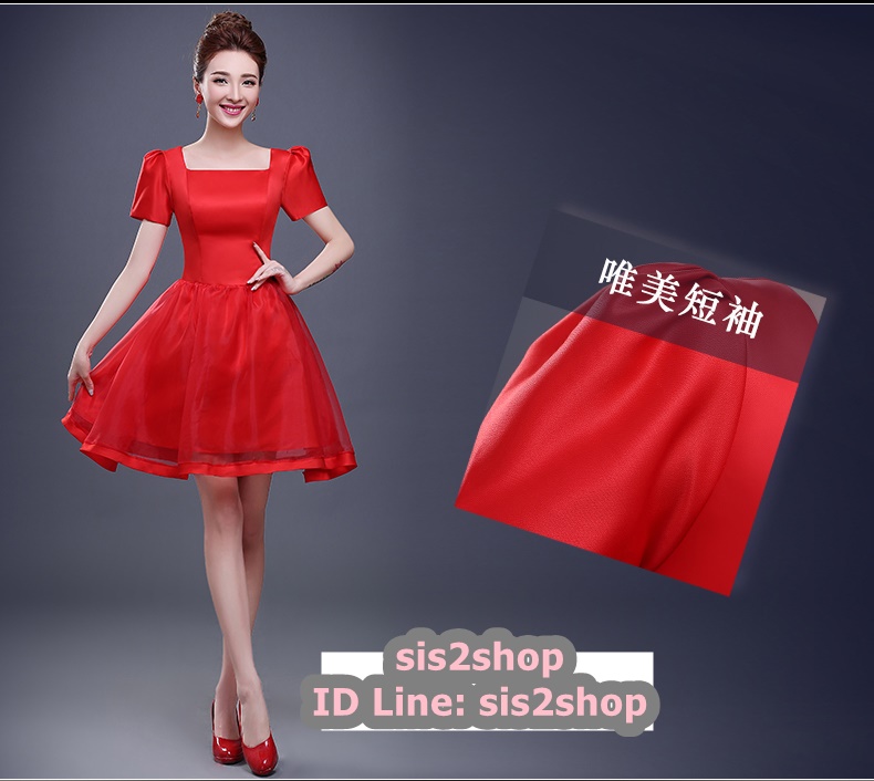 Pre-order ชุดราตรีสั้น สีแดง เรียบหรู แขนตุ๊กตา เนื้อซาติน + ผ้าโปร่ง มีซับใน เข็มกลัดโบว์ติดด้านหลัง (เชือกผูกหลัง) สำเนา สำเนา