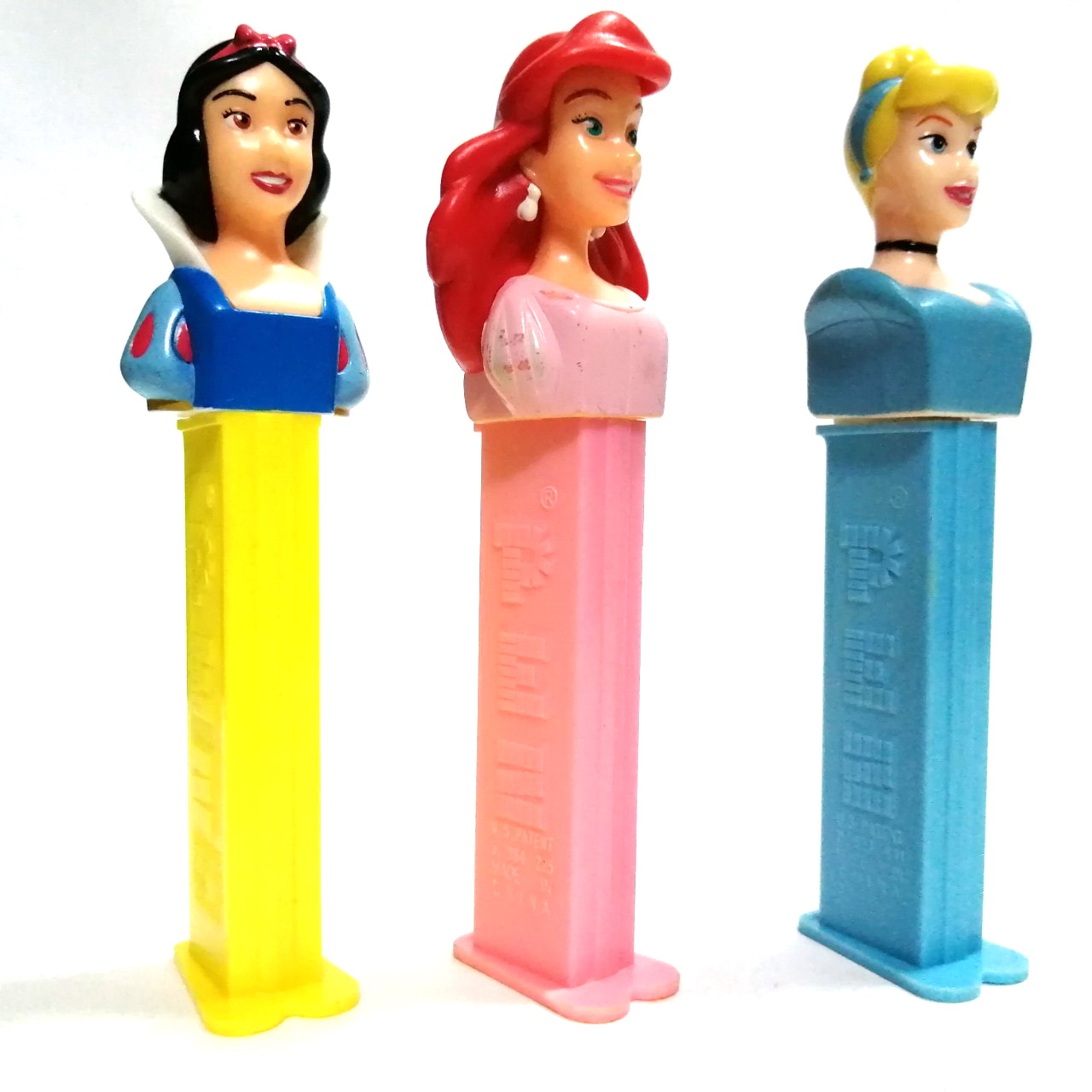 ของสะสมเจ้าหญิงดิสนีย์ กล่องใส่ขนมเพซรุ่นเก่า :-เจ้าหญิงสโนว์ไวท์,แอเรี่ยล,ซินเดอเรลล่า Pez dispenser old Disney princess Collection: Snow White, Ariel, Cinderella***ไม่มีขนม
