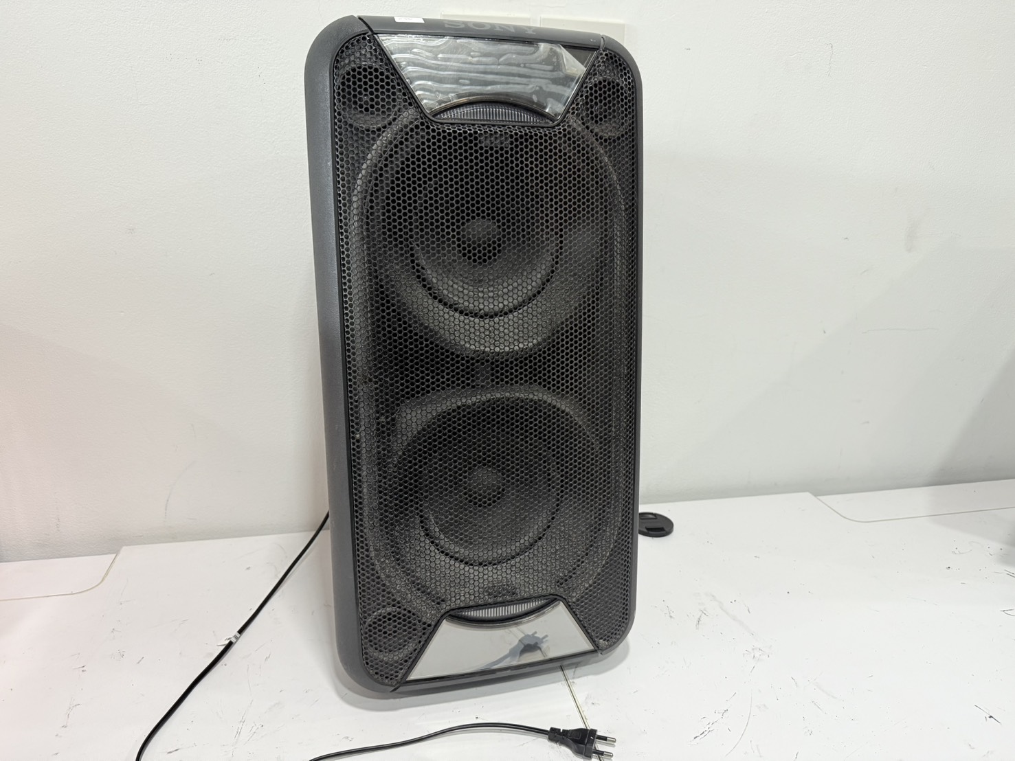 ลำโพง Sony GTK-XB90 + AC มีคราบสนิม