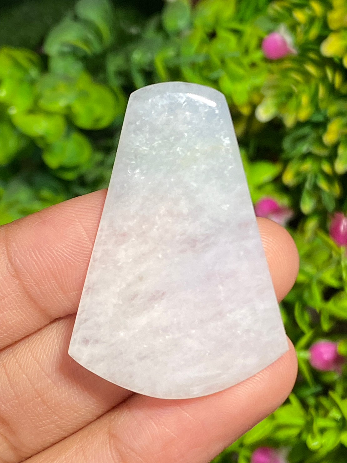 หยกพม่าเจียรนัย (Burmese jade ) 35.06 กะรัต หยกพม่า (jadeite)