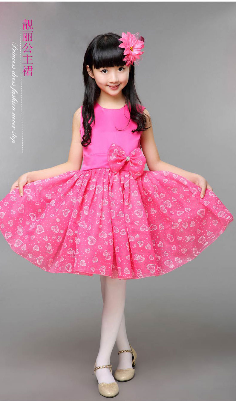 Pre-order ชุดแฟนซี ชุดการแสดง แขนกุด คอกลม คาดเอวด้วยโบว์ กรโปรงฟูฟ่อง