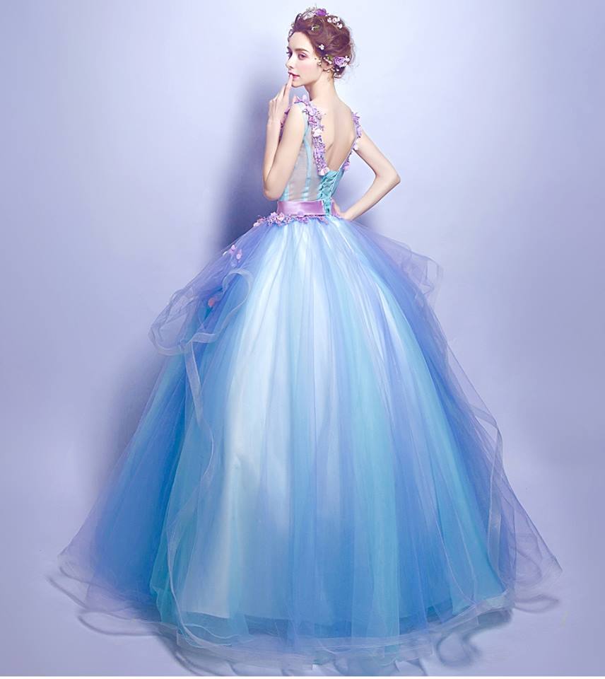 Pre-order ชุดแฟนซี ชุดราตรียาว แขนกุด คอวี แต่งดอกไม้ เชือกผูกหลัง สำเนา