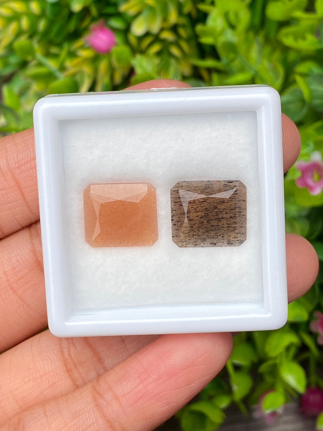 พลอย ซันสโตน Sunstone 7.94 กะรัต (Cts.) 2 เม็ด พลอยแท้ อัญมณีมงคลประจําวันเกิด เครื่องประดับพลอย