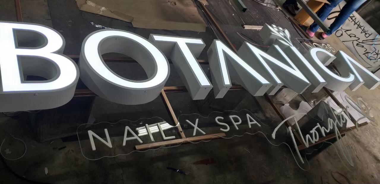 ป้ายไฟออกหน้า