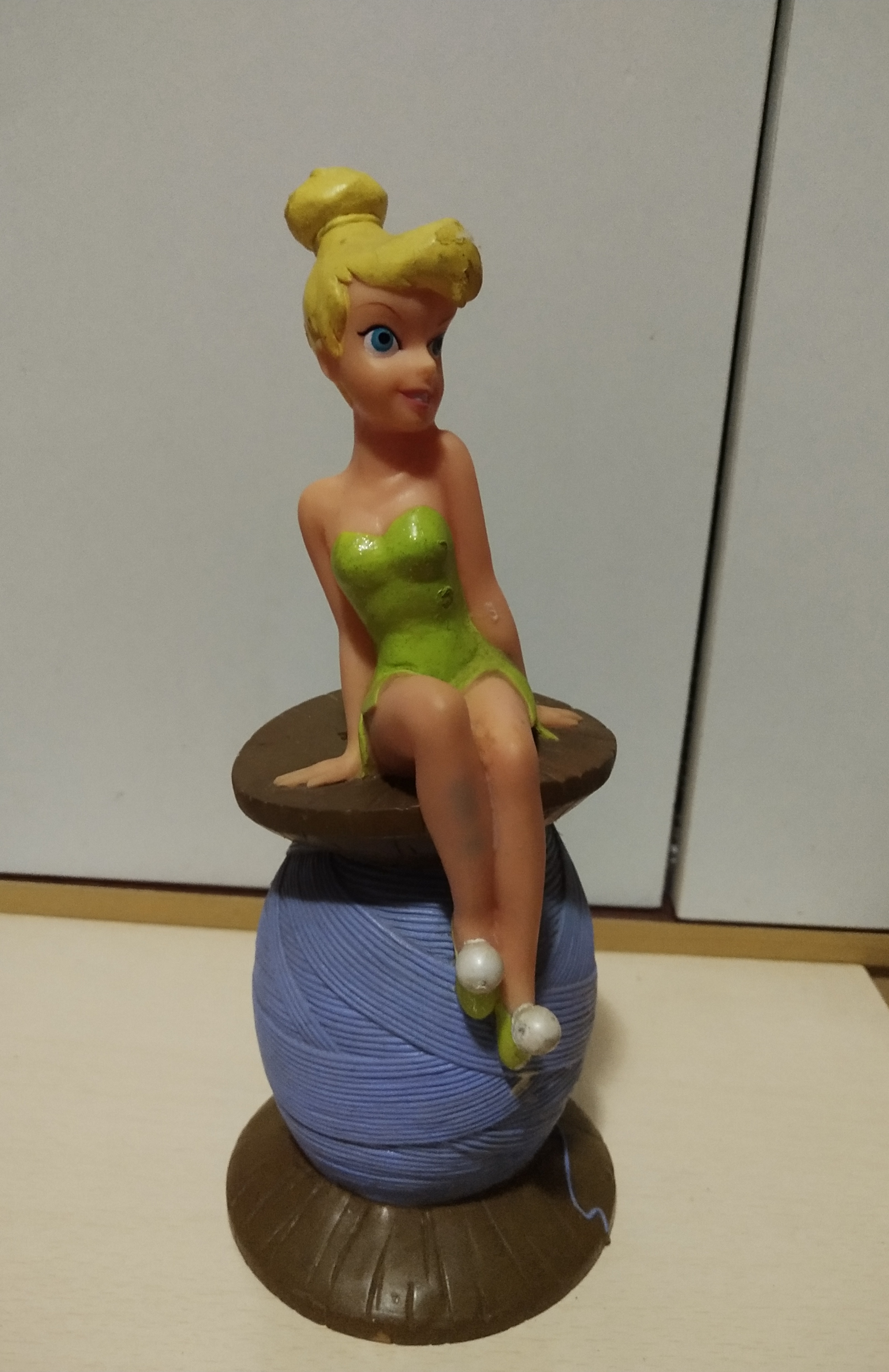 มีหลายภาพ,มีตำหนิ, สำหรับสะสมเท่านั้น กระปุกออมสิน**ไม่มีก้น ทิงเกอเบล Tinkerbell Piggy bank for collection only,