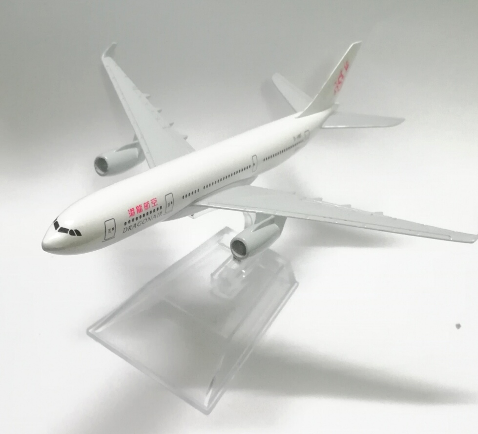 Die cast plane, ครื่องบิน Dragon Air ขนาดประมาณ 6" พร้อมฐานตั้งและกล่อง