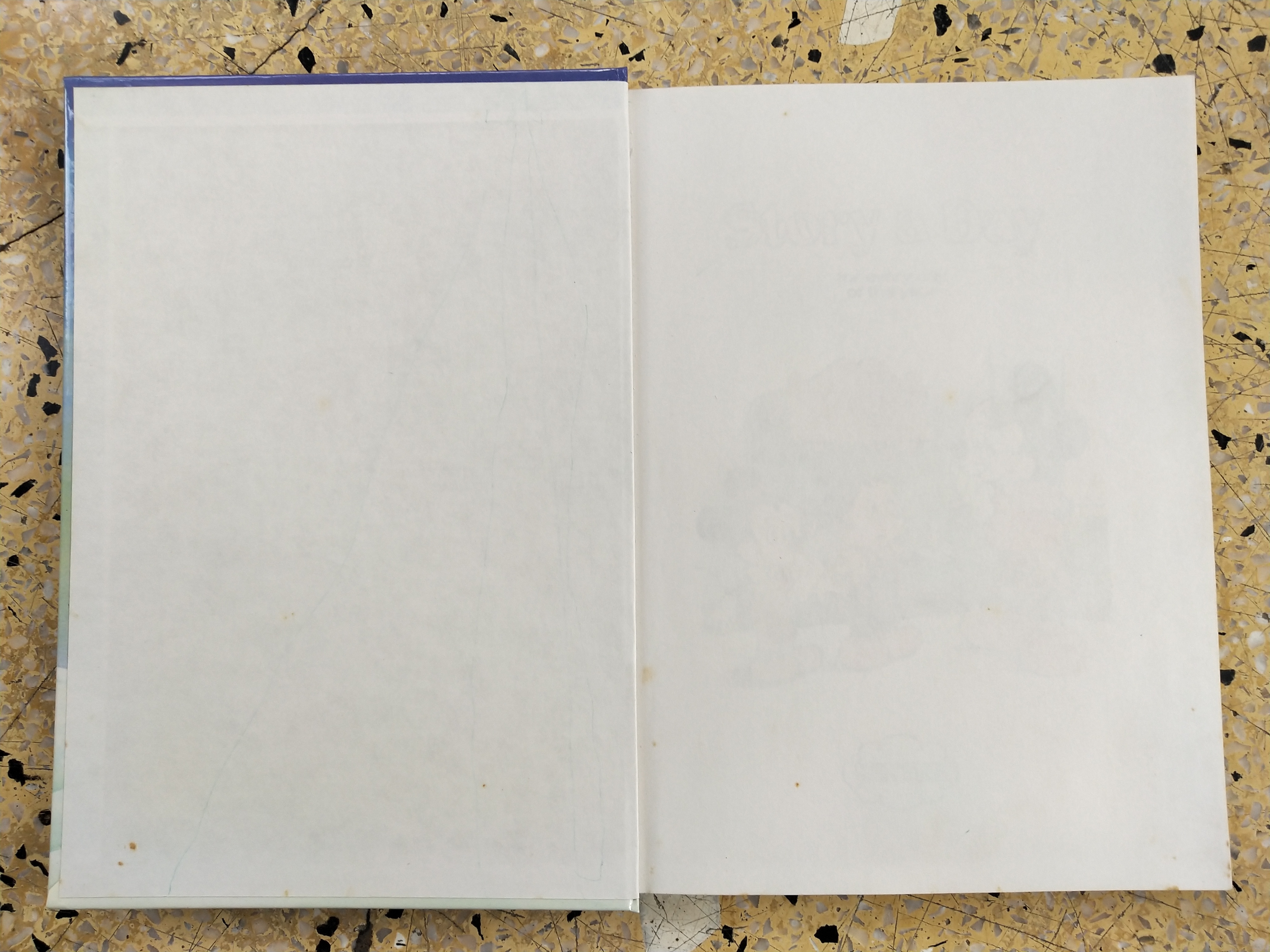 หนังสือภาพการ์ตูนดิสนีย์น่ารัก **หนังสิอเก่า มีตำหนิ โปรดตรวจสอบทุกภาพ ปกแข็ง ฉบับภาษาอังกฤษ เล่าเรื่องราวของทุกวันในฤดูหนาว ผ่านตัวการ์ตูนจากดิสนีย์ Story a Day for every day of the year ,Winter