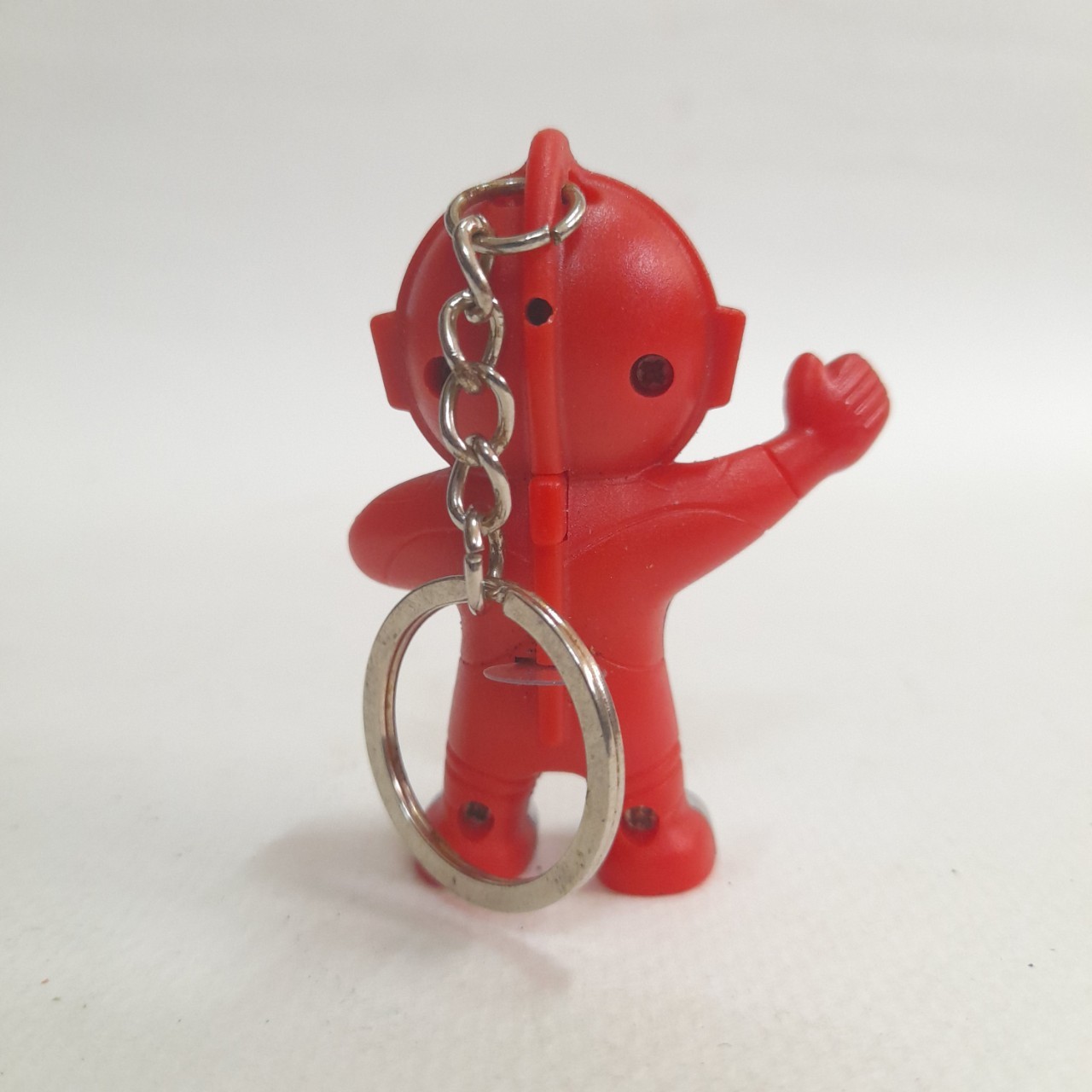 พวงกุญแจอุลตร้าแมน ขนาดตามรูป มือสองสภาพดีมีรอยบ้าง *** ไม่มีปั๊ม