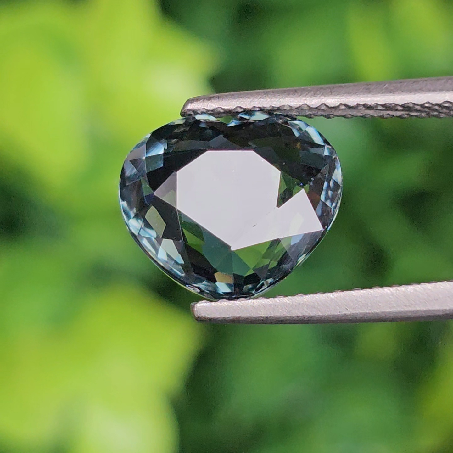 พลอย ทัวร์มาลีน (Tourmaline) 3.27 กะรัต (Cts.) พลอยแท้ อัญมณีมงคลประจําวันเกิด เครื่องประดับพลอย