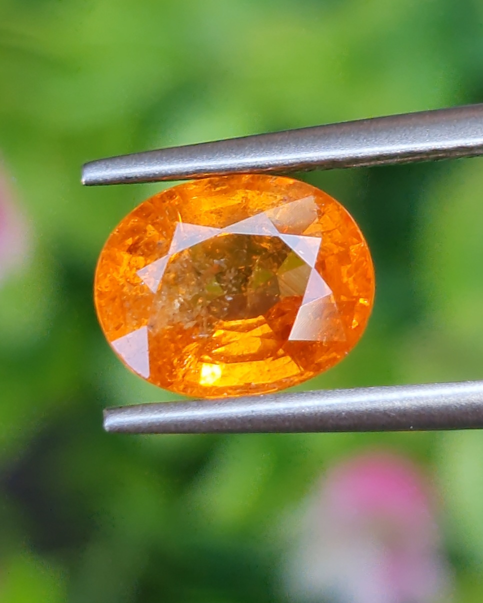 พลอย สเปสซาร์ไทต์ Spessartite Garnet 2.47 กะรัต Cts. พลอยแท้ อัญมณีมงคลประจําวันเกิด เครื่องประดับพลอย