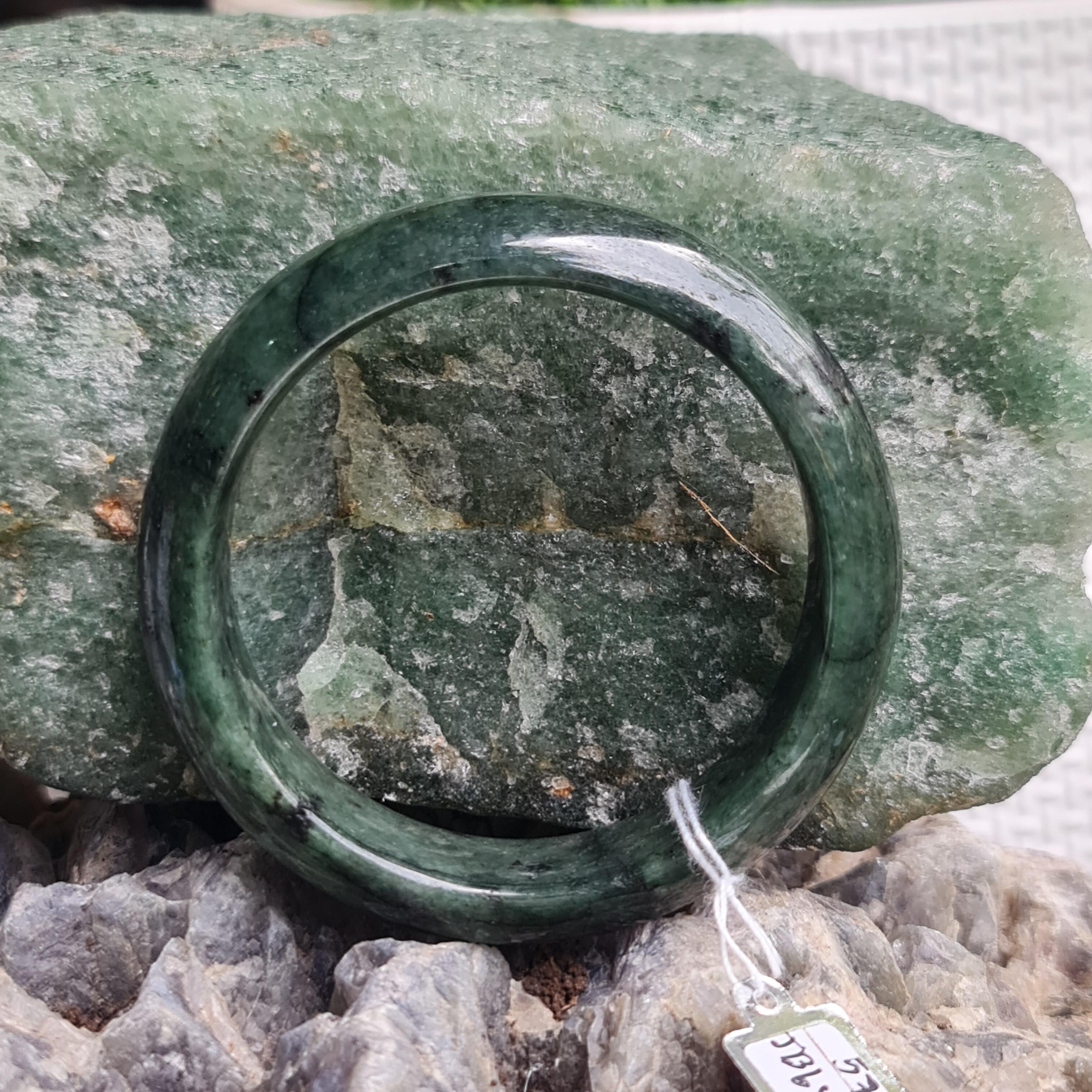 JB6804116 หยก พม่า แท้ Jade กำไลหยก 57.0มม. (Jadeite bracelet) พม่า (Myanmar)