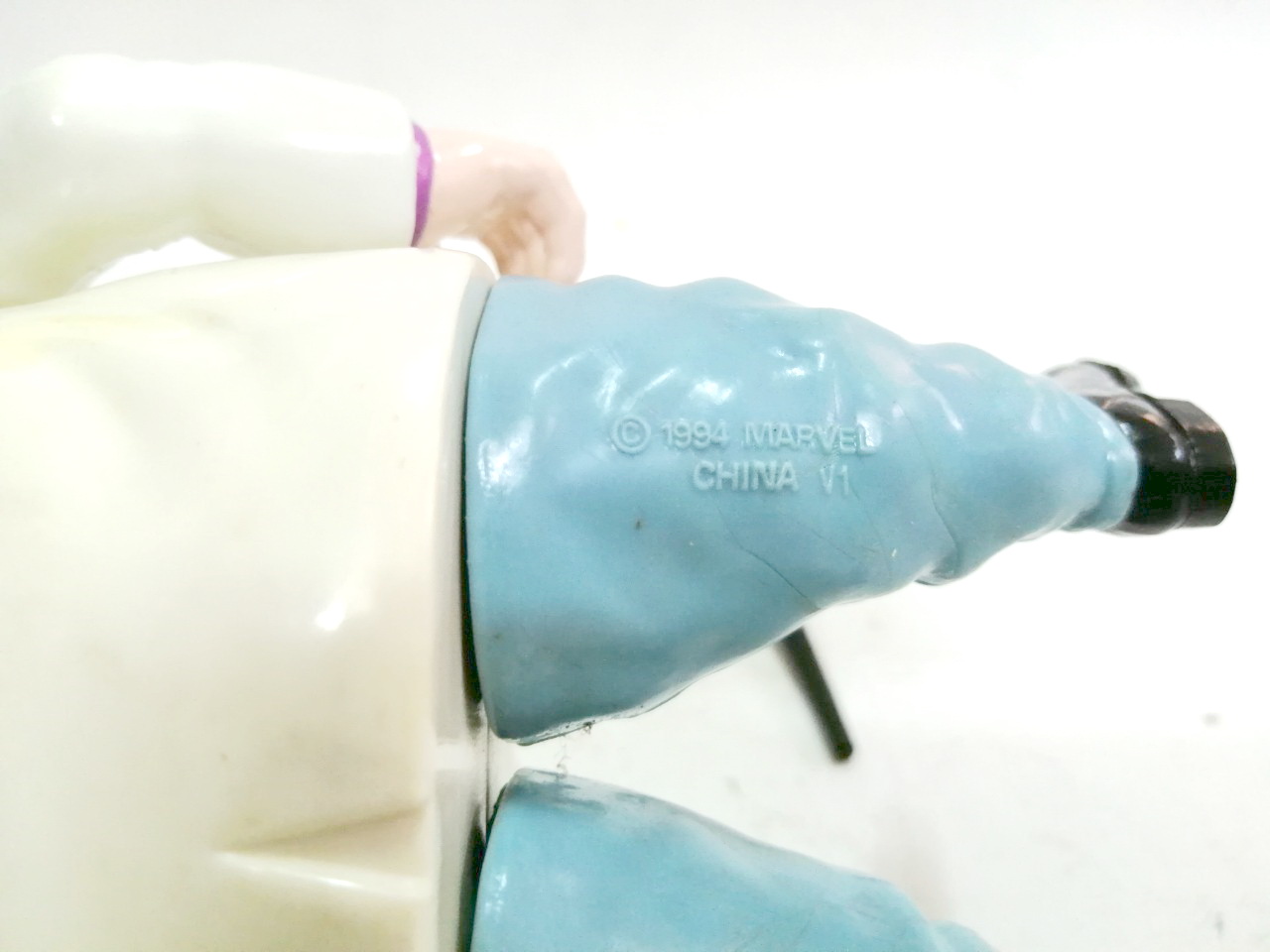 ฟิกเกอร์ AFC (แอคชั่นฟิกเกอร์) KINGPIN จาก SPIDER MAN ขนาดสูง 17 ซม. ขยับแขนได้ ไม้เท้าอยู่ครบ กดกลไกด้านหลังแล้วแขนจะยกทุ่ม งานเก่าปี 1999 สภาพสะสมเก่าเก็บ