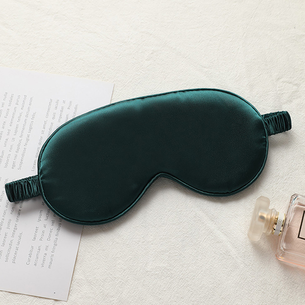 🚩พร้อมส่ง🚩ผ้าปิดตาซาตินหนานุ่ม แบบสวมหัวยางยืด ผ้าไหมนุ่มลื่นละมุนผิว กันแสงมิด - Sleeping eye cover (AC141-แบบเรียบ)